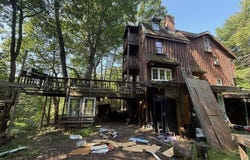 132 Kilbourn Rd, Lancaster, MA 01523
