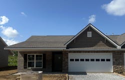 659 Snowflower Circle, Pigeon Forge, TN 37863