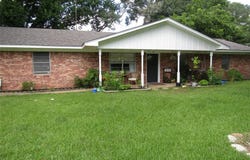 101 N Meadowbrook Drive, Overton, TX 75684