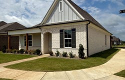 753 Coahoma Court, Nesbit, MS 38651