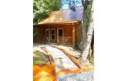 154 State Highway 143, Roan Mountain, TN 37687