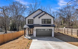 274 WHITE Street, Hoschton, GA 30548