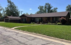 416 W Truesdell, Lyons, KS 67554