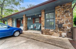 8 Barbara  LN, Bella Vista, AR 72715