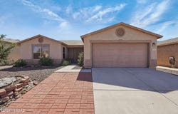 9960 E Star Vista Drive, Tucson, AZ 85748
