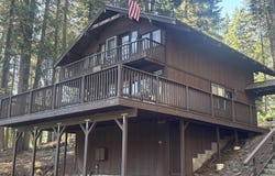 545 Peninsula Drive, Lake Almanor, CA 96137
