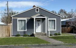 227 E 5th Ave, Kennewick, WA 99336