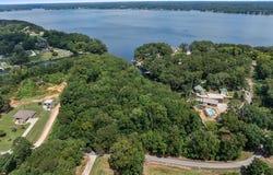 000 Lime Kiln Hollow Dr, Muscle Shoals, AL 35661