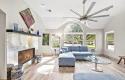 30 Muirfield Greens LN, Lakeway, TX 78738