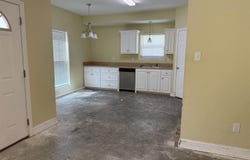 1737 RAVIER LN, LA 70780