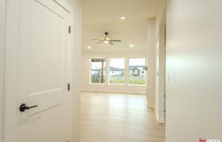 935 W Santa Clara Street, Lincoln, NE 68523