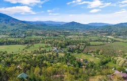 1930 Pamela Circle, Sevierville, TN 37862