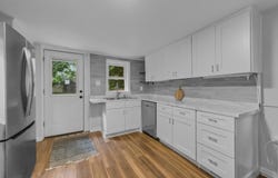 932 PORTAGE STREET, Stevens Point, WI 54481-2644
