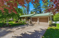 4761 E Woodland Dr, Post Falls, ID 83854