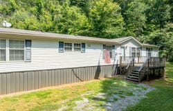 3724 Wilkinson Pike, Maryville, TN 37803