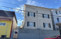 208 Snell St, Fall River, MA 02721