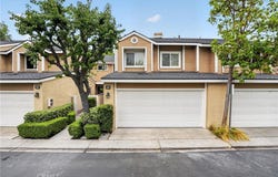 20 Rosewood, Aliso Viejo, CA 92656