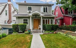 4004 Rombouts Avenue, Bronx, NY 10466
