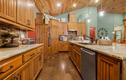 270 Linn Valley Boulevard, Linn Valley, KS 66040