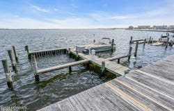 401 Bayshore Drive, Barnegat, NJ 08005