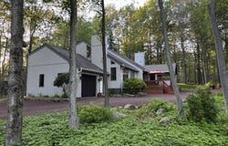 1161 Deer, Pocono Pines, PA 18350