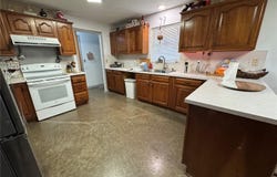 400 W 4TH COURT, FROSTPROOF, FL 33843