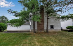203 Robin Rd, Amherst, NY 14228
