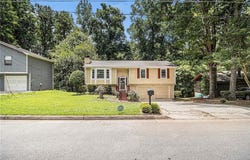 3245 Oakbrook Lane, Clarkston, GA 30021