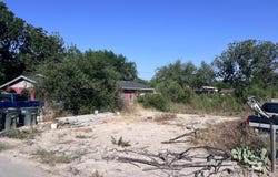 505 E Cortinas, Del Rio, TX 78840
