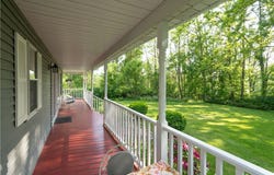 5015 E Lake Road, Livonia, NY 14487