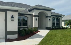 302 SE 15th Terrace, Cape Coral, FL 33990