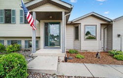 512 Lynnbrook Court, DeForest, WI 53532
