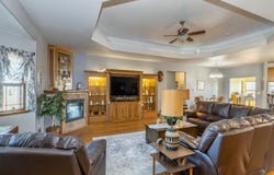 1297 Harding Avenue, Tipton, IA 52772