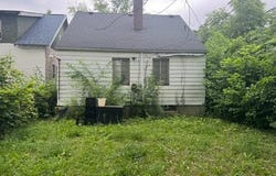 17922 Arlington Street, Hamtramck, MI 48212