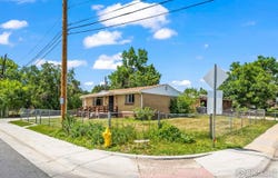 9605 W 51st Pl, Arvada, CO 80002