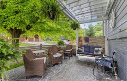 1810 W 7Th Avenue N, Clear Lake, IA 50428
