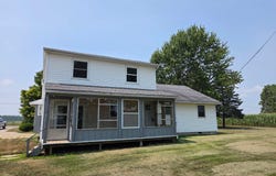9171 S Crawford Road, Shepherd, MI 48883