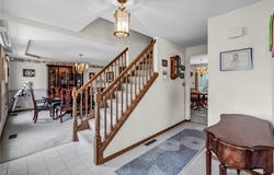 296 Babbling Brook Oval, Hinckley, OH 44233