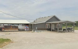 710 FRONT Street, Harvel, IL 62538