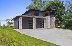 2257 E SHORE Drive, GREEN BAY, WI 54302