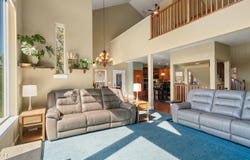 33 Quail Run Drive, Shady Cove, OR 97539