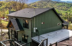 309 Pinnacle Drive, Gatlinburg, TN 37738