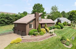 133 Mellingertown Rd, Mount Pleasant, PA 15666
