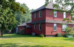 710 W Main St, Lena, WI 54139