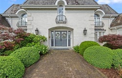 6840 Kevin Drive, Bethel Park, PA 15102