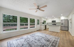 6431 W Ridgewood Drive, Parma, OH 44129