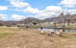 522 N River Road, Sylva, NC 28779