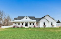 2516 SUNNY BROOK Drive, GREEN BAY, WI 54313-4646