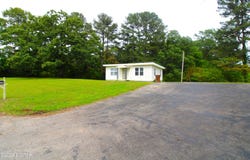 1139 S Main Street, Lexington, TN 38351