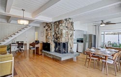 4268 Troost, Studio City, CA 91604
